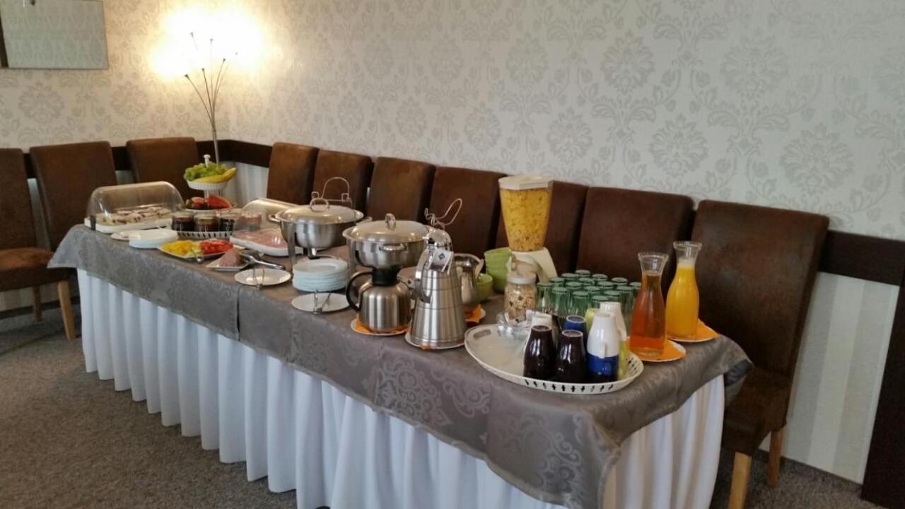 Hotel Florian Slavkov u Brna Eksteriør bilde